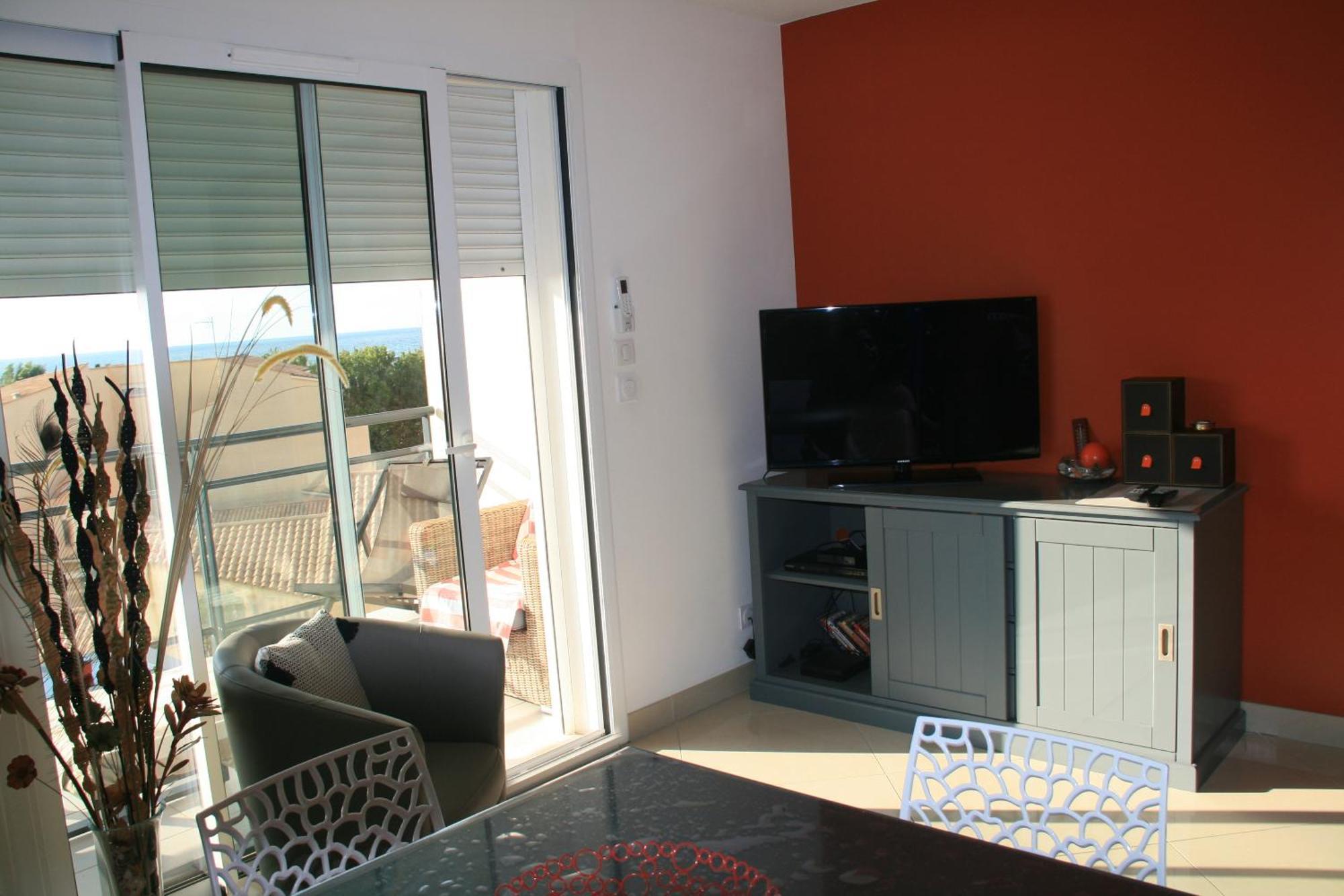 T3 Vue Mer 100M De La Plage Wifi Et Parking Saint-Pierre-la-Mer  المظهر الخارجي الصورة